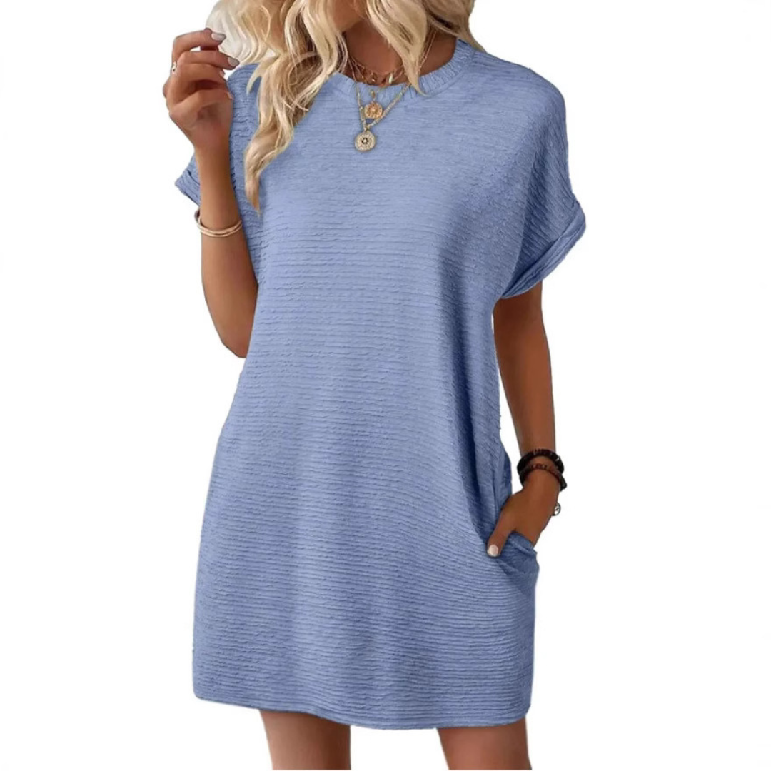 Evasha | Minimalist Round-Neck Summer Dress