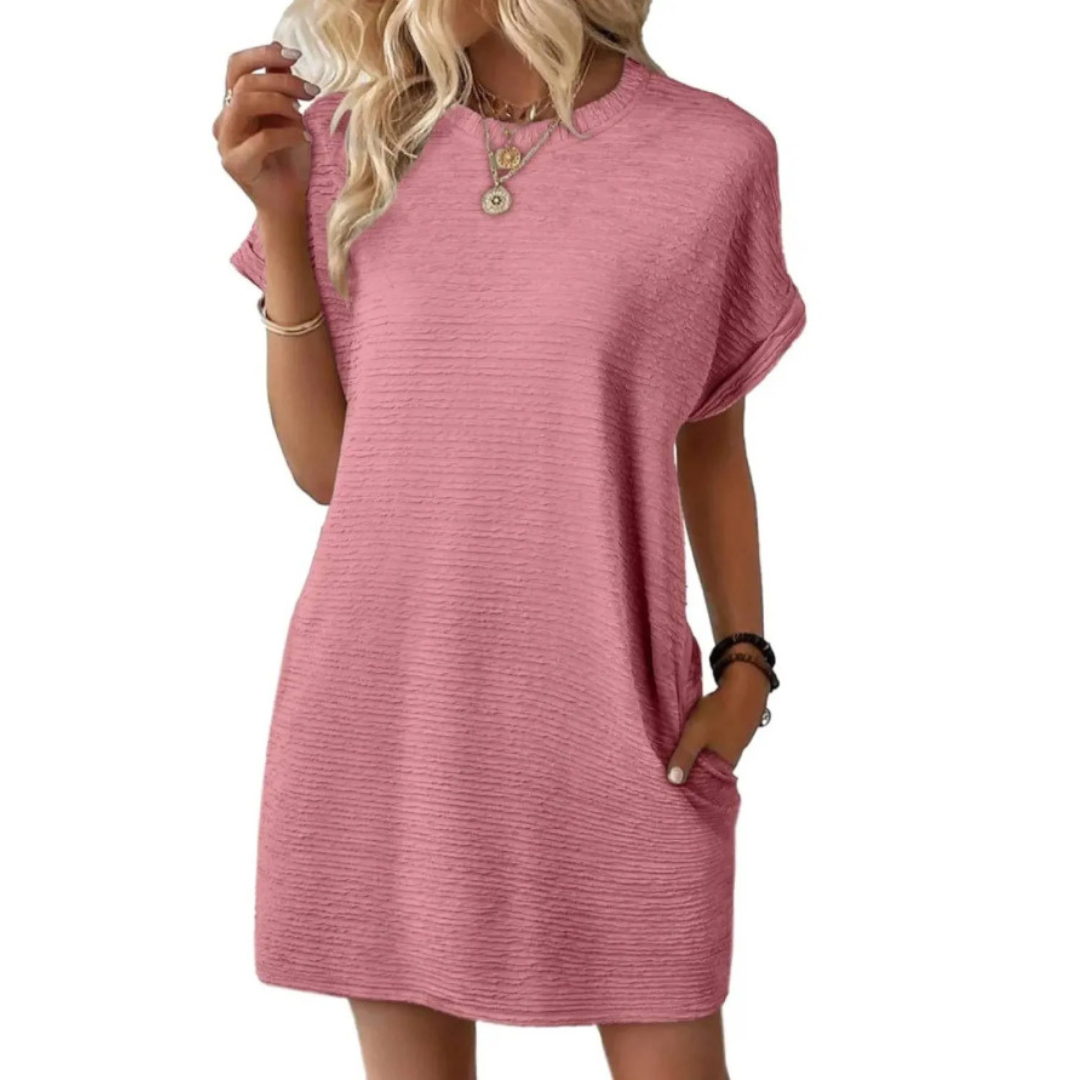 Evasha | Minimalist Round-Neck Summer Dress
