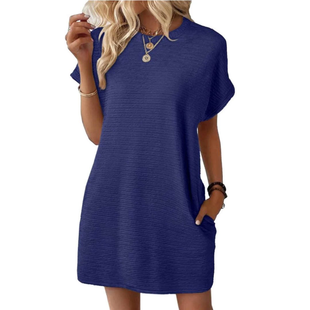 Evasha | Minimalist Round-Neck Summer Dress